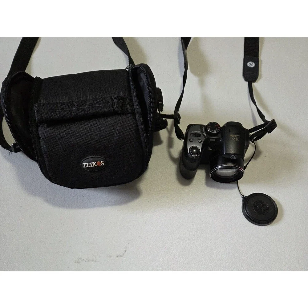 GE Power Pro X500 16.0MP Digital Camera Black - 15x Zoom + 8GB SD Card & Bag